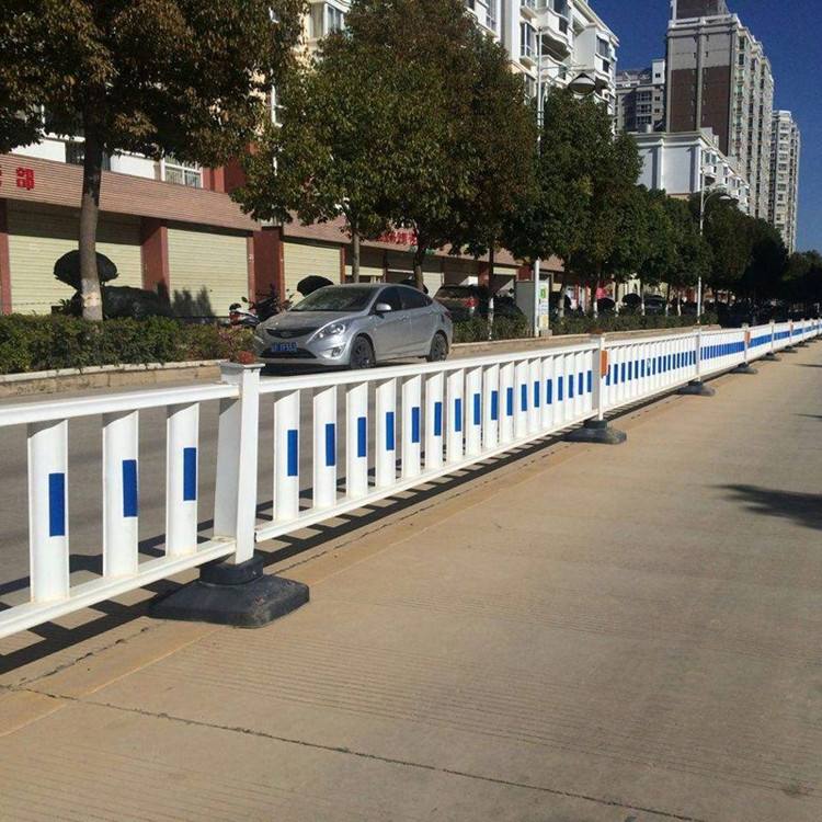 唐县PVC道路护栏